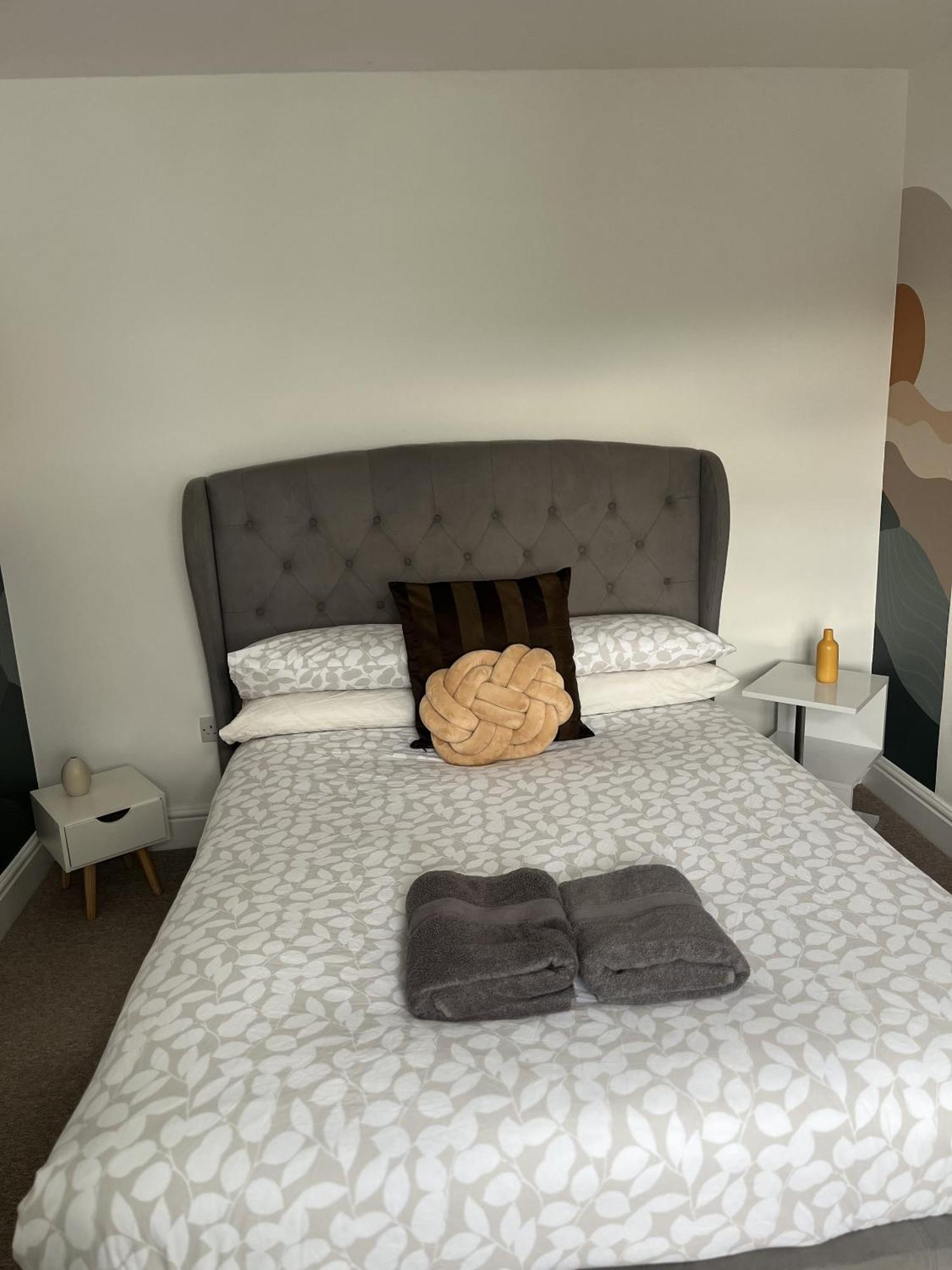 City Reach Retreat Spacious 4Bed House Startford Maryland Great Transport Links London Exterior foto